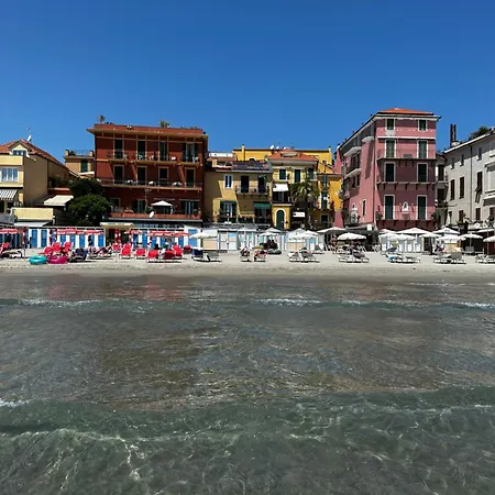 Pensionat Molo Di Luxury 3*