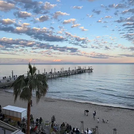 Molo Di Luxury Αλάσιο