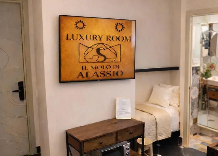 Molo Di Luxury